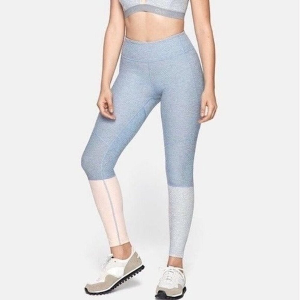 Outdoor Voices Light Blue Dipped 7/8 Leggings Size M